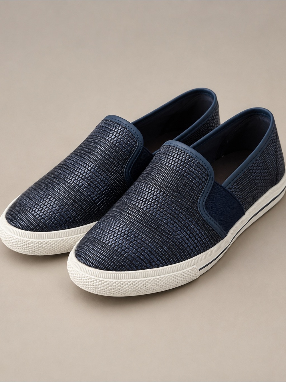 Lauren Ralph Lauren Jinny Navy Woven Slip-On Sneakers Women’s Size 9